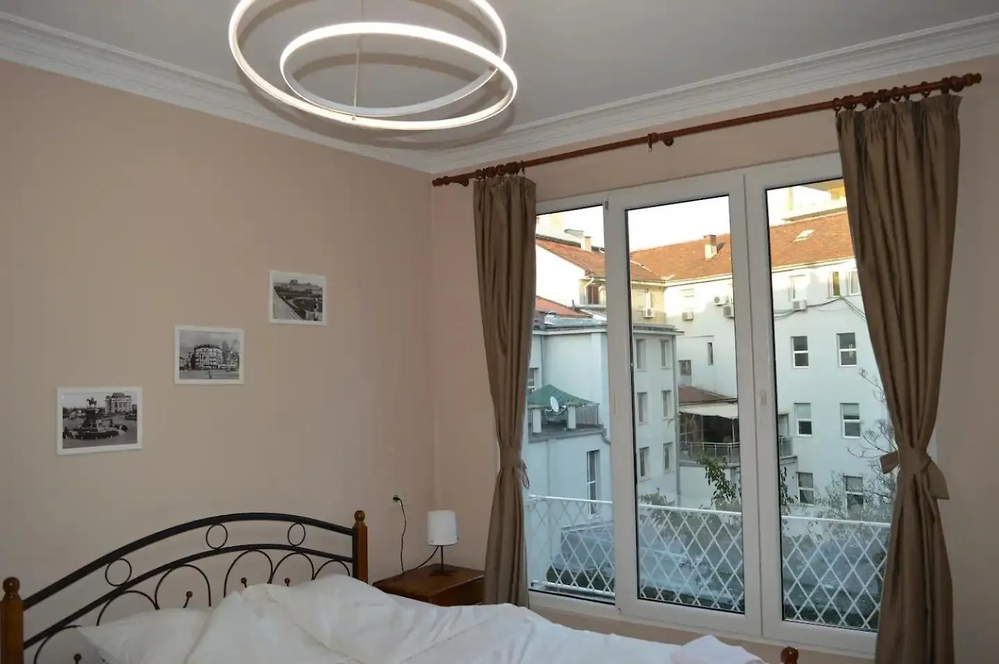 Stunning 2Bdr Condo On Historic Location In Center Sofia 0*,  Bulgarije